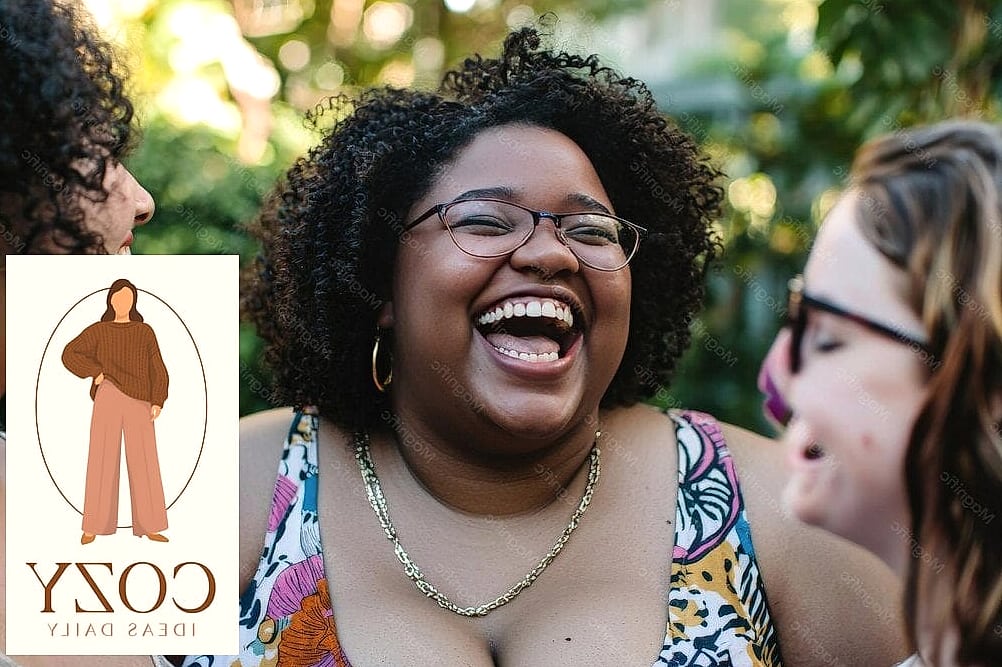20 Plus Size Posing You'll Want to Screenshot Immediately 6 The Candid Laugh