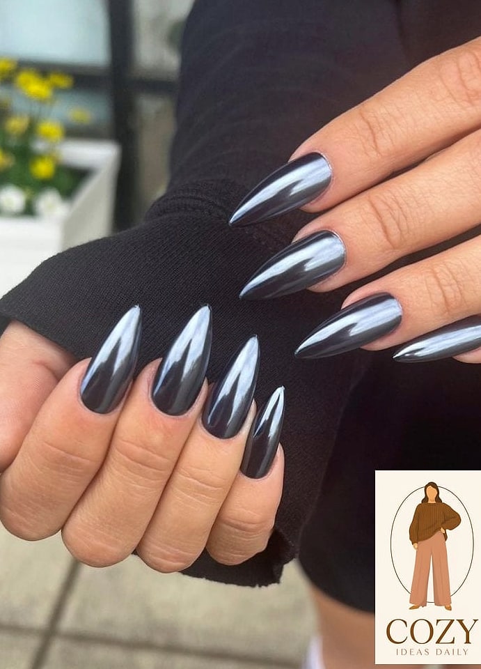 Chrome Nails For A Modern Edge