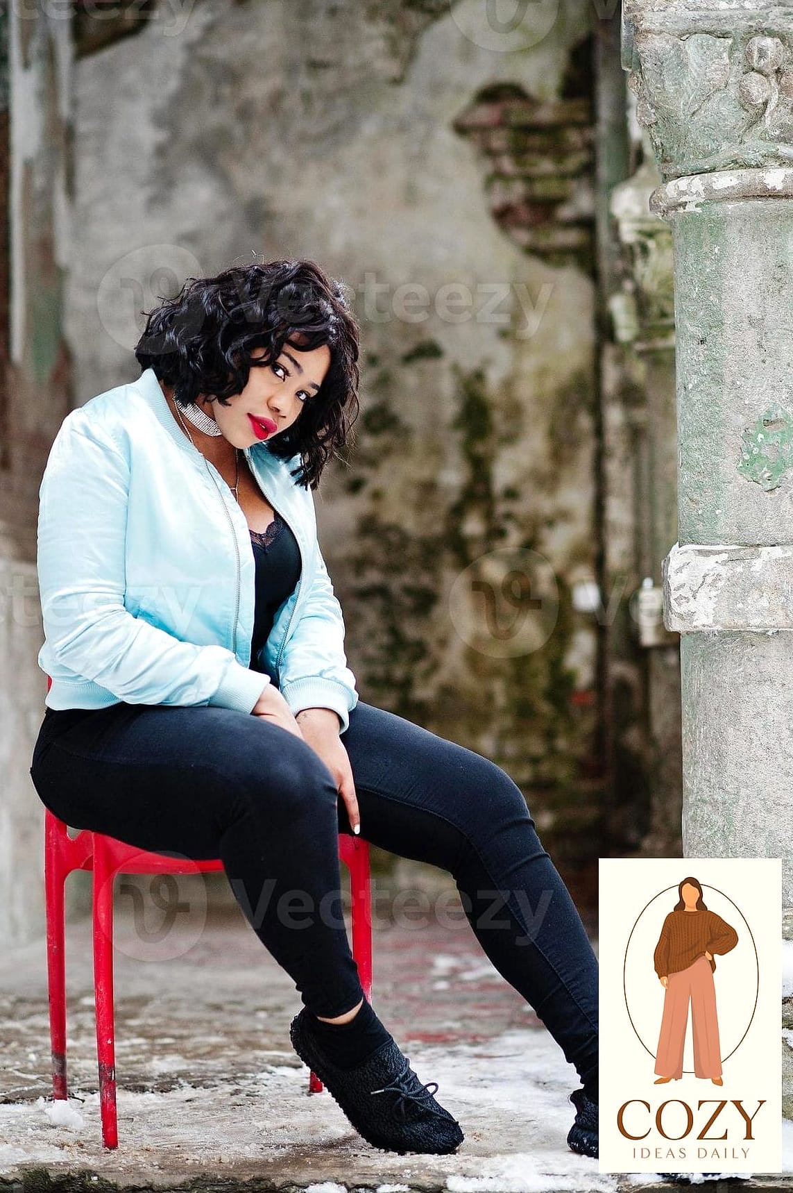 20 Plus Size Posing You'll Want to Screenshot Immediately 13 The Sitting on Steps