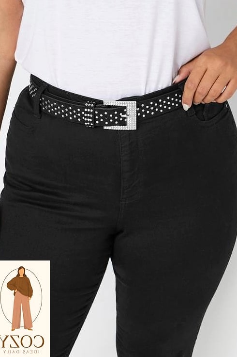 Studded Belts On High-Waisted Jeans