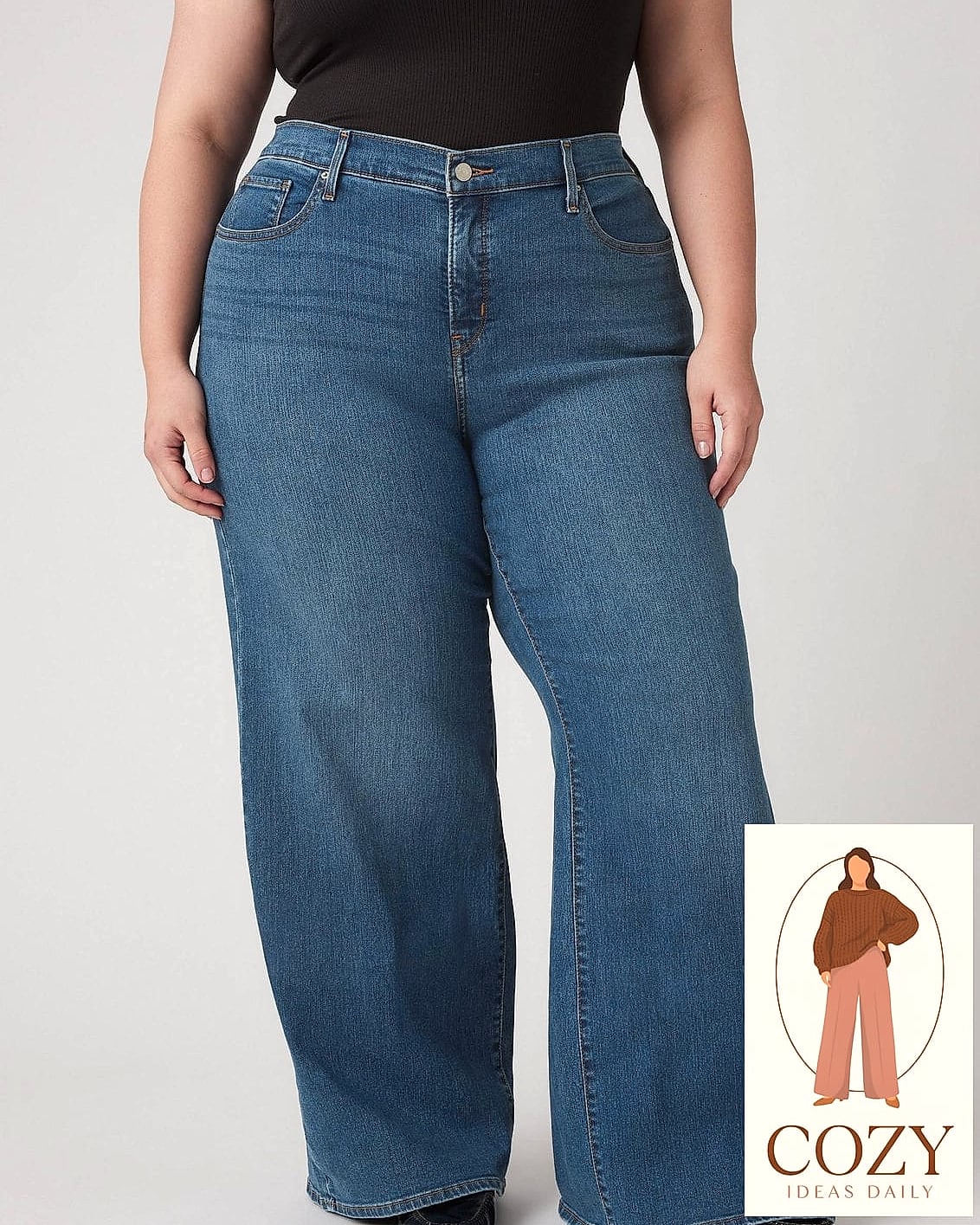 Wide-Leg Culottes With a Tucked-In Blouse